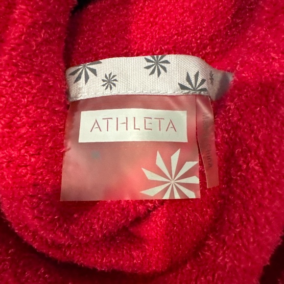 Athlete Cowl Neck Sweater - Picture 2 of 3